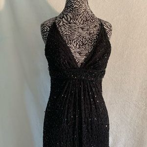 Vintage sequenced gown size 8 black.